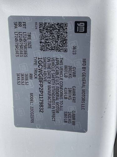 2023 Chevrolet Express 2500