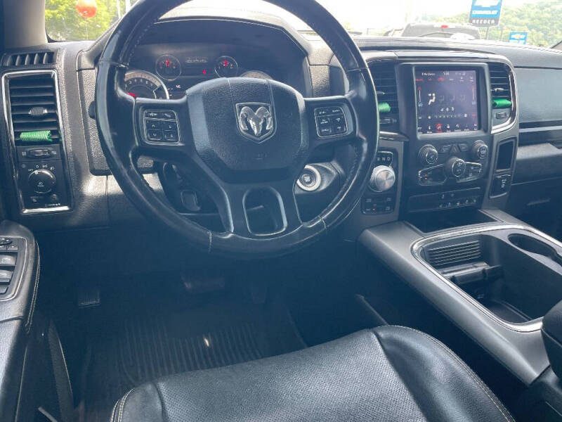 2018 RAM 1500 Night