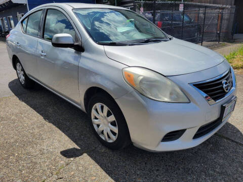 2012 Nissan Versa