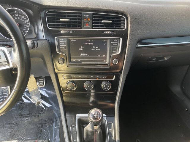 2016 Volkswagen Golf GTI S