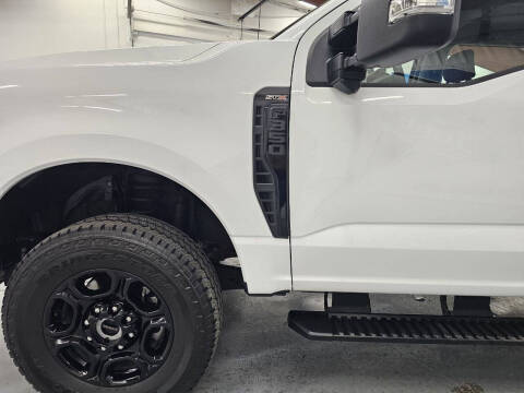 2024 Ford F-350 Super Duty XL