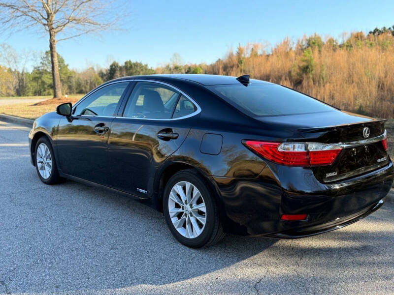2015 Lexus ES 300h