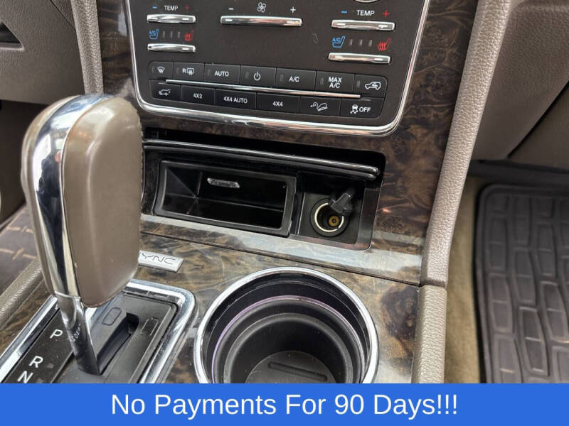 2017 Lincoln Navigator Select