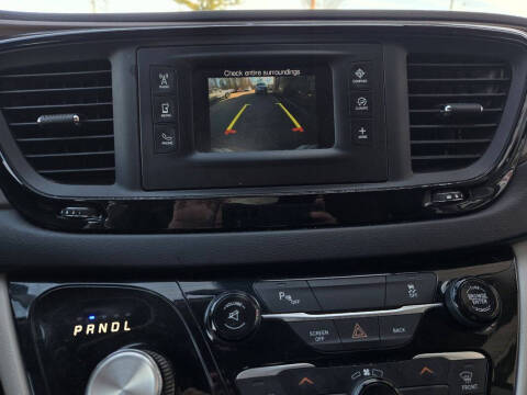 2017 Chrysler Pacifica LX