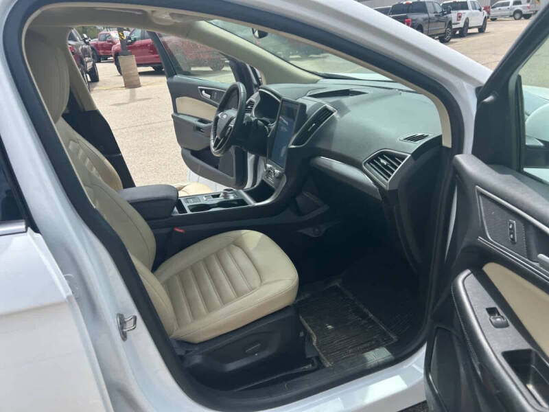 2021 Ford Edge SEL