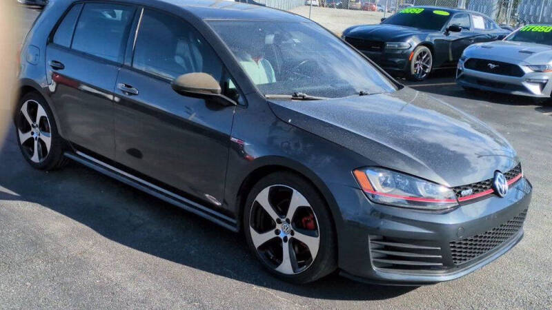 2015 Volkswagen Golf GTI SE