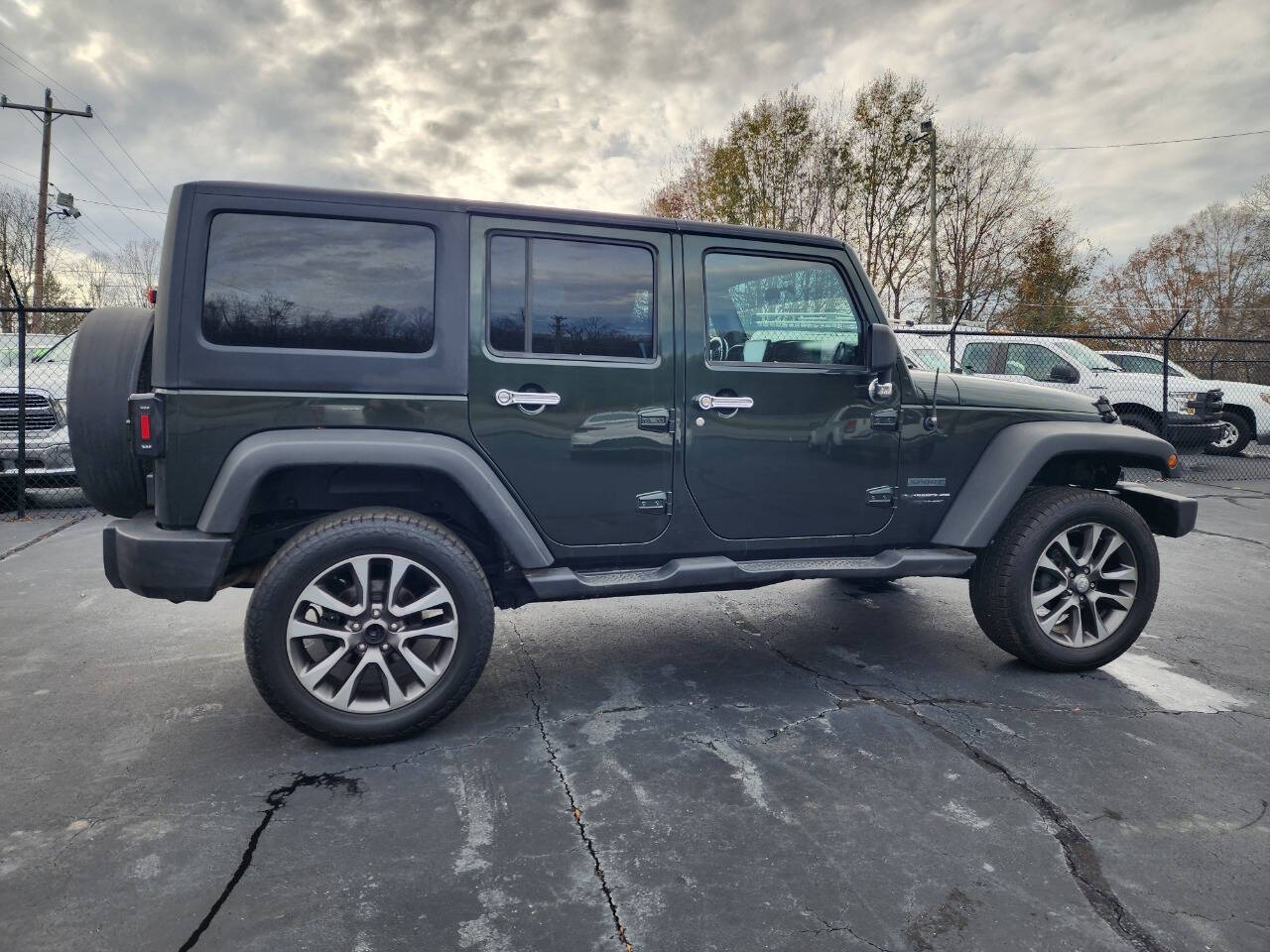 2011 Jeep Wrangler Unlimited for sale at Performance Auto Sales in Hickory, NC