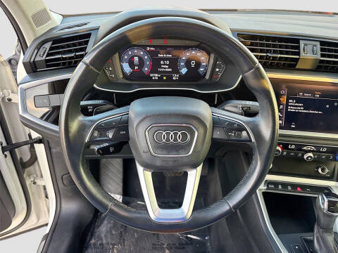 2021 Audi Q3 quattro S line Premium 45 TFSI