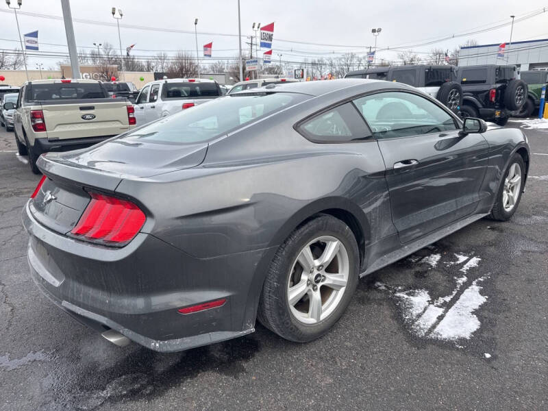 2019 Ford Mustang EcoBoost