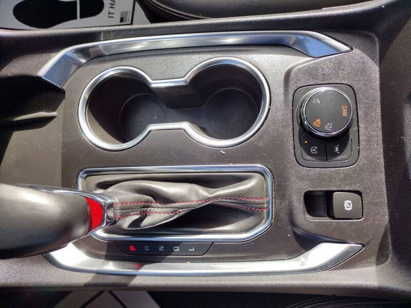 2023 Chevrolet Traverse RS