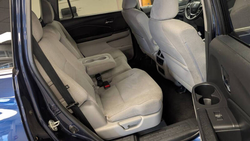 2017 Honda Pilot EX