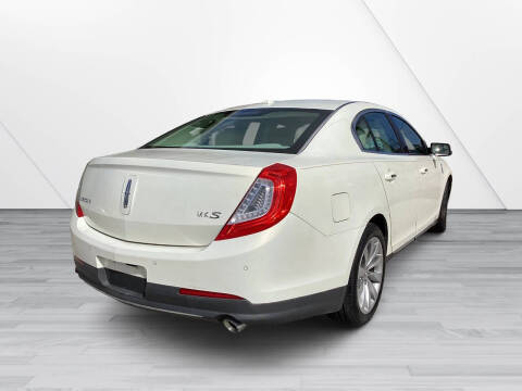 2013 Lincoln MKS