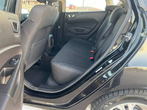 2015 Ford Fiesta SE