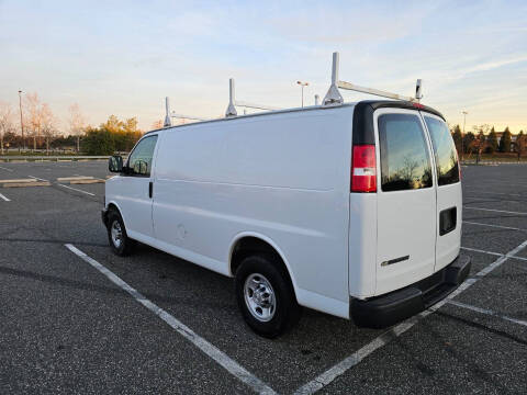 2019 Chevrolet Express 2500