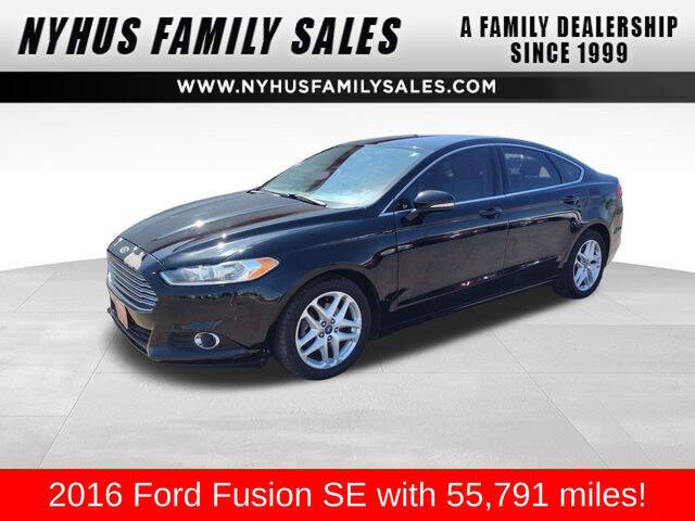 2016 Ford Fusion SE's photo