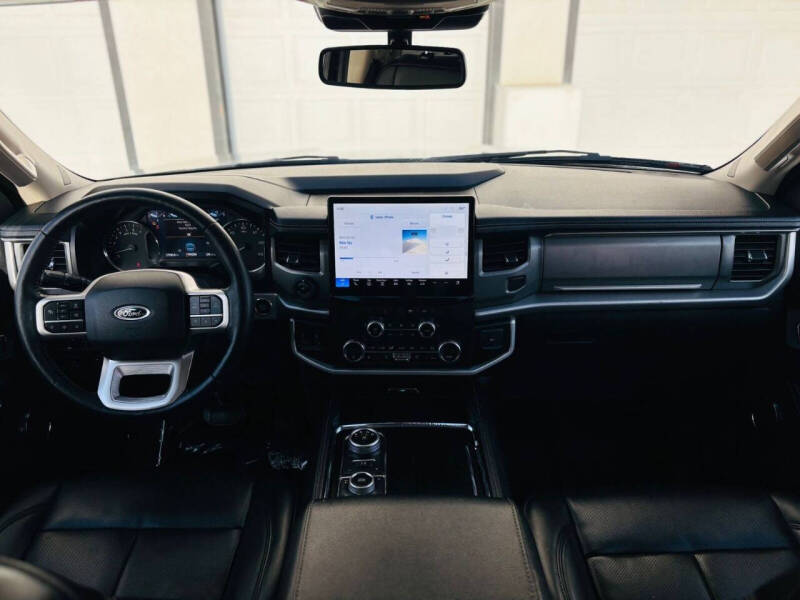 2022 Ford Expedition MAX XLT