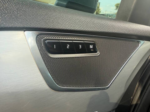 2018 Volvo XC90 T5 Momentum 7-Passenger