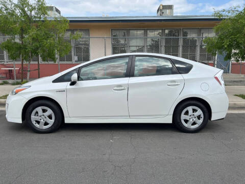 2010 Toyota Prius III