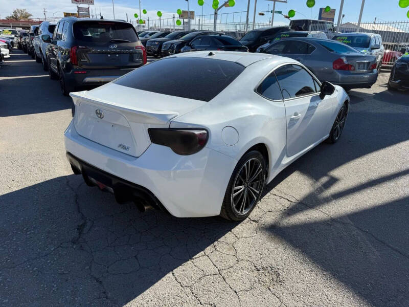 2013 Scion FR-S