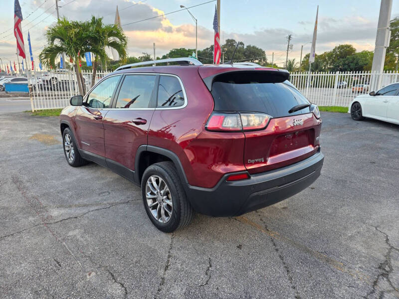 2019 Jeep Cherokee Latitude Plus