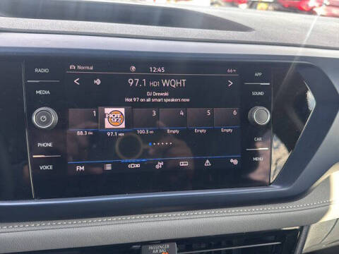 2024 Volkswagen Taos SE 4Motion