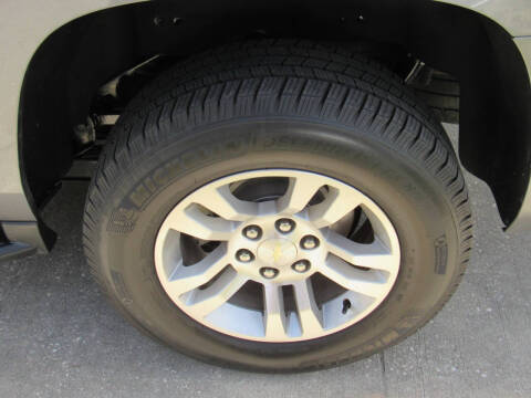 2019 Chevrolet Suburban LT