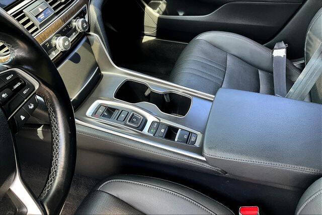 2022 Honda Accord Hybrid Touring