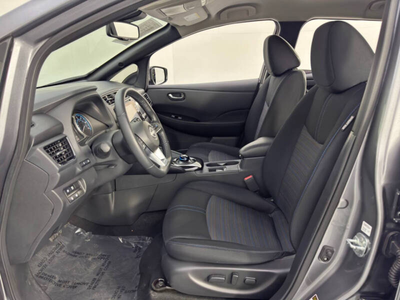 2023 Nissan LEAF SV PLUS