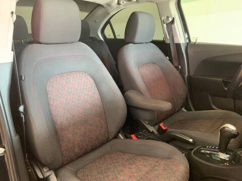 2018 Chevrolet Sonic LT Auto