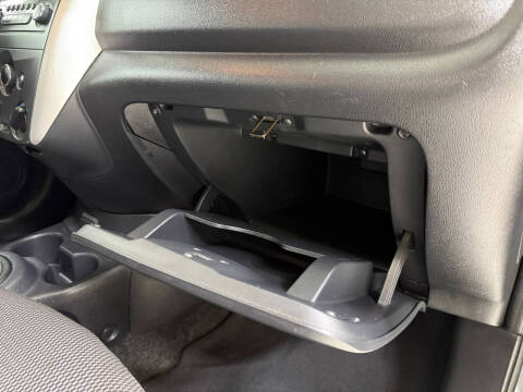 2017 Nissan Versa 1.6 S