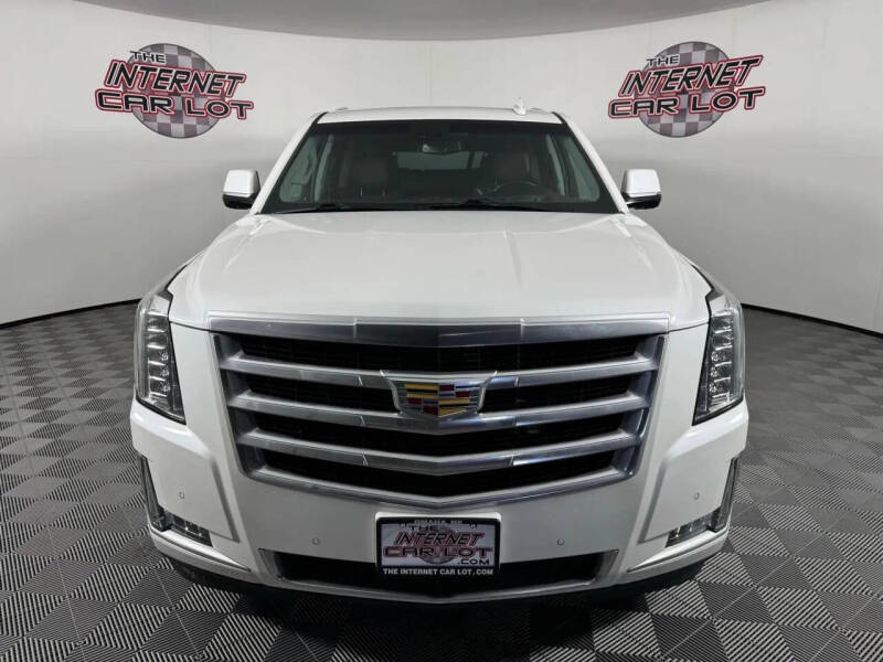 2019 Cadillac Escalade ESV Luxury