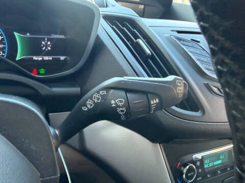 2016 Ford C-MAX Hybrid SE