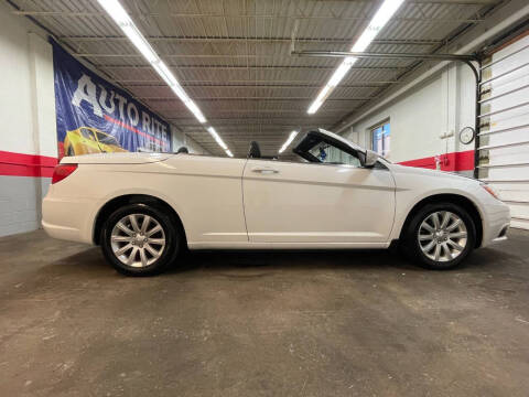 2011 Chrysler 200 Touring