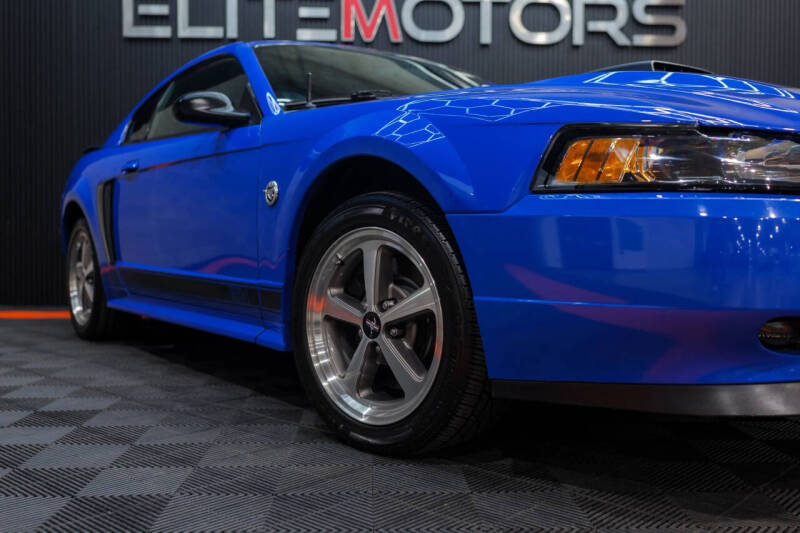 2004 Ford Mustang Mach 1 Premium