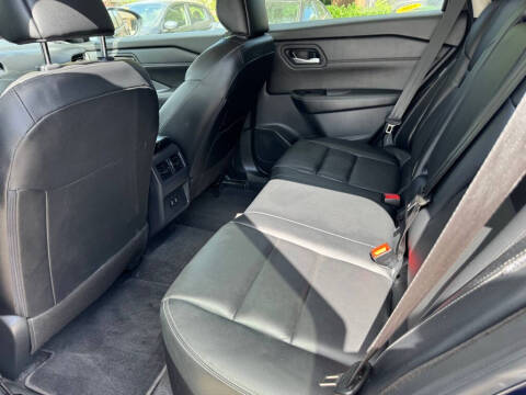 2026 Nissan Rogue SL