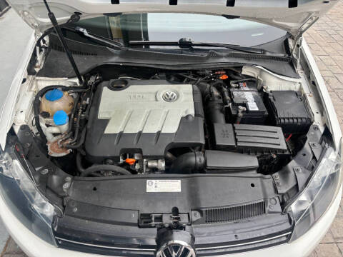 2013 Volkswagen Jetta SportWagen TDI