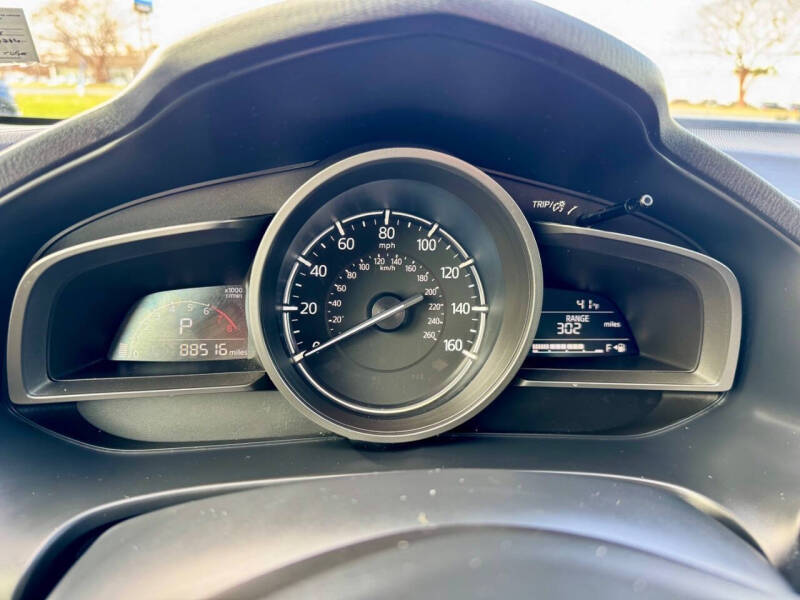 2018 Mazda MAZDA3 Touring