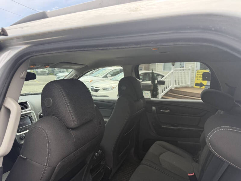 2015 GMC Acadia SLE-1