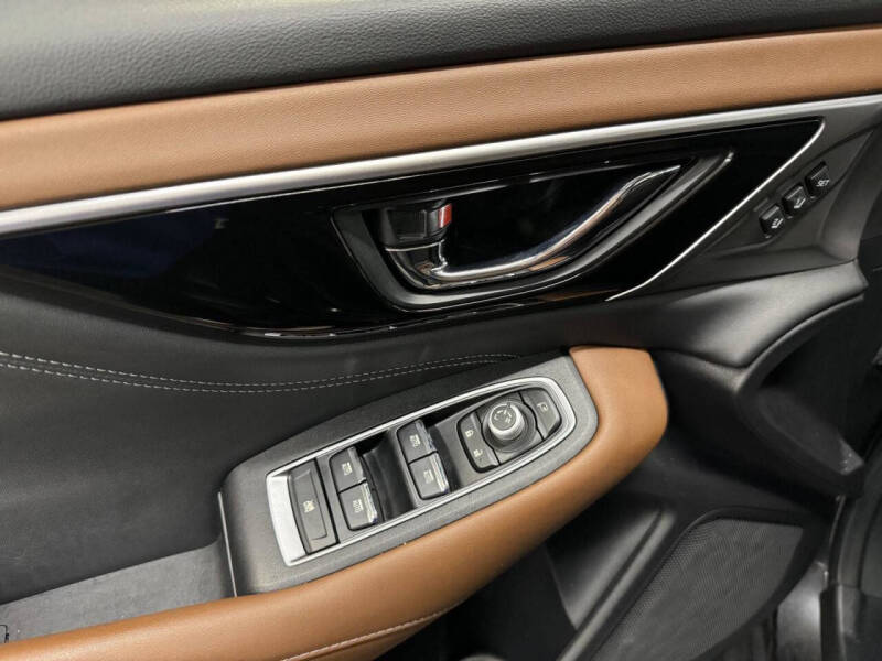 2020 Subaru Outback Touring XT