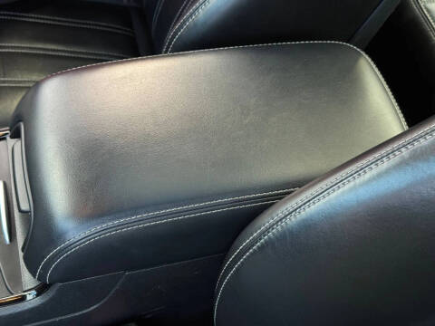 2023 Chrysler 300 S V6