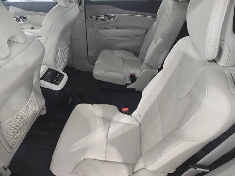 2024 Volvo XC90 B6 Plus Bright Theme 6P