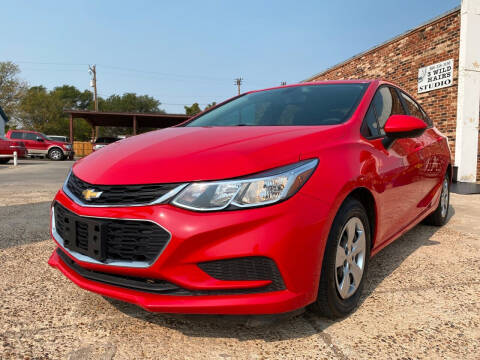 2018 Chevrolet Cruze for sale at Tiger Auto Sales in Guymon OK