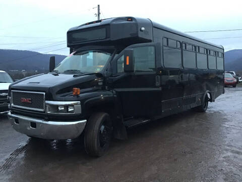 2006 GMC TopKick C5500 for sale at Troy's Auto Sales in Dornsife PA