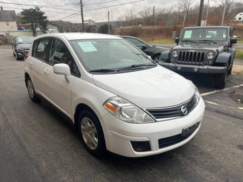 2012 Nissan Versa 1.8 S