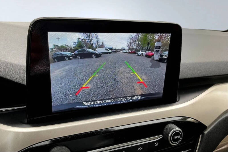 2020 Ford Escape SEL