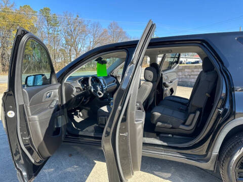 2020 Chevrolet Traverse LS