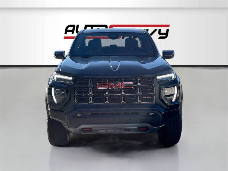2023 GMC Canyon AT4