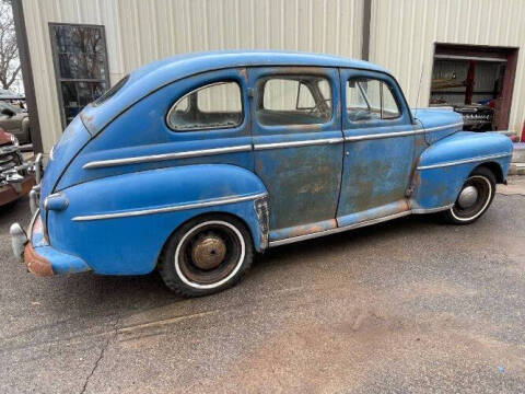 1948 Ford Super Deluxe