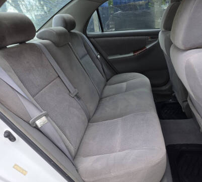 2005 Toyota Corolla