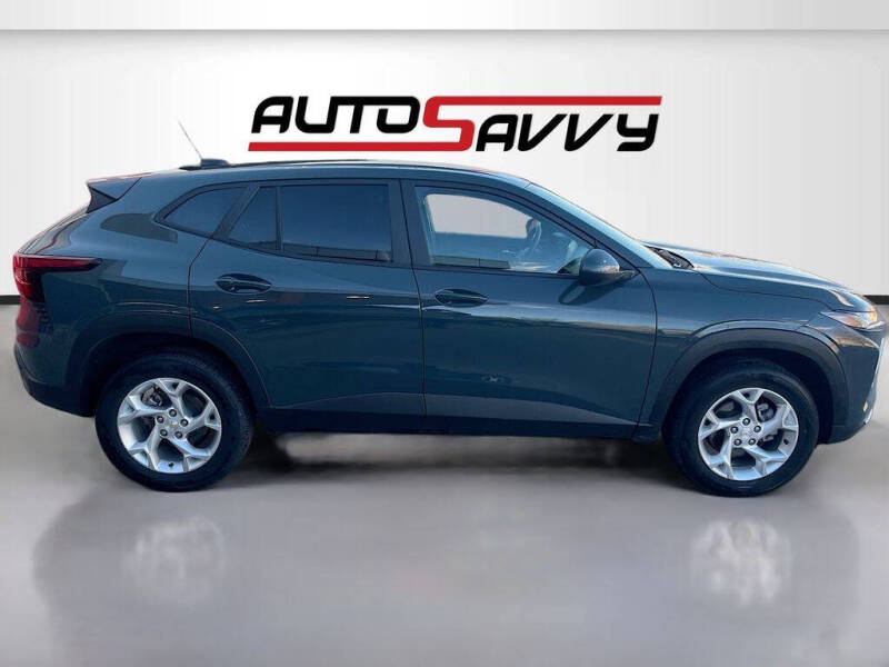 2025 Chevrolet Trax LS